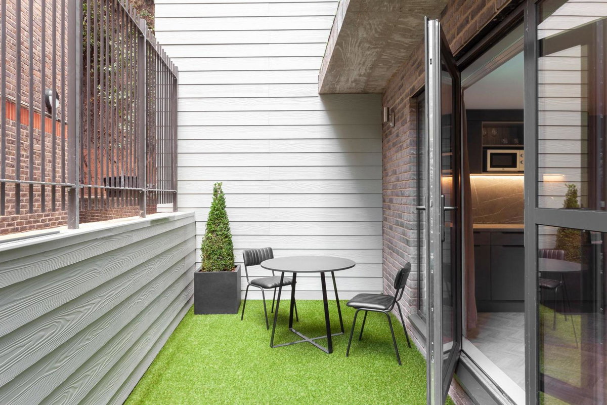 Hotel · Aptel East, Shadwell