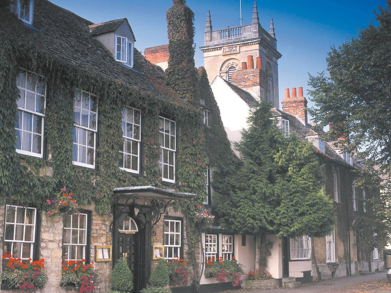 Macdonald Bear Hotel, Kidlington, United Kingdom