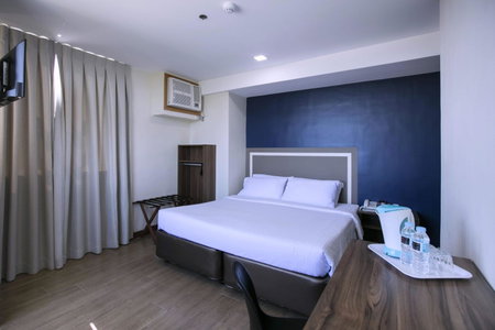 S Hotel & Residences, Cebu City, Philippines