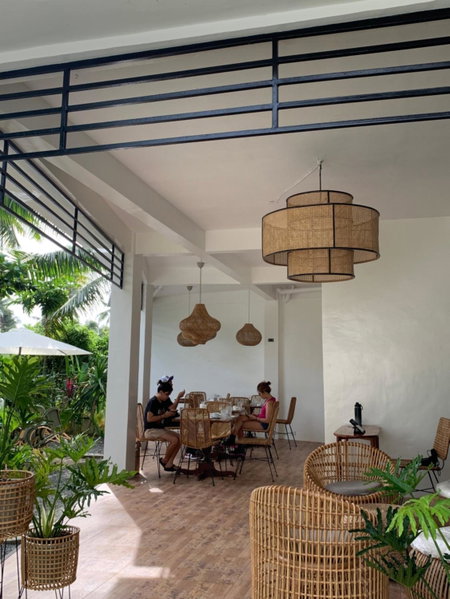 Bahandi Hotel, General Luna, Philippines