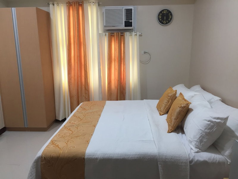 101 Newport Condo Across the Airport, Pasay, Philippines