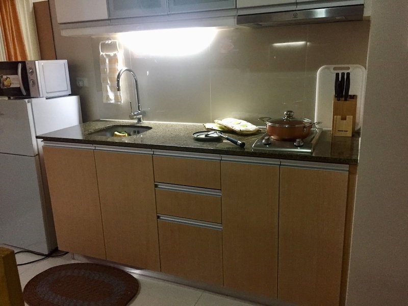 101 Newport Condo Across the Airport, Pasay, Philippines