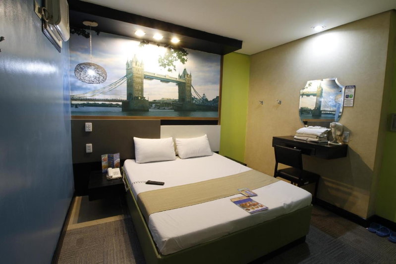Hotel Dreamworld Araneta Cubao, Quezon City, Philippines