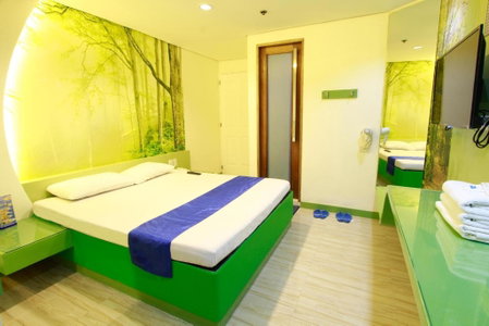 Hotel Dreamworld Araneta Cubao, Quezon City, Philippines