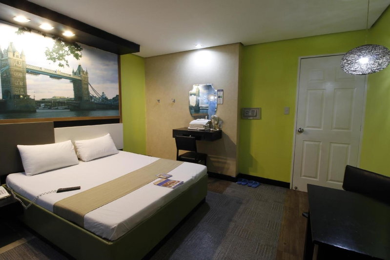 Hotel Dreamworld Araneta Cubao, Quezon City, Philippines