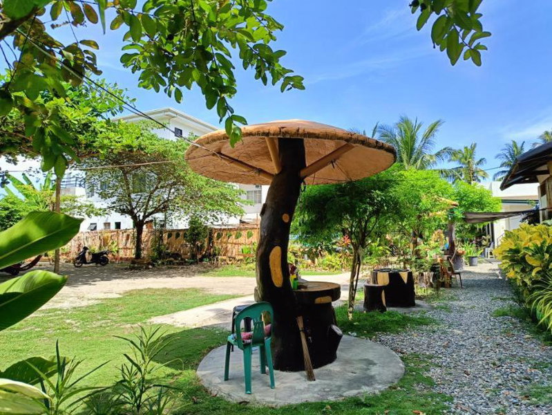 Allen Marie Shiphaus, Bantayan, Philippines
