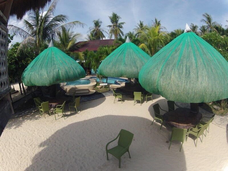 Mangodlong Rock Resort, San Francisco, Philippines