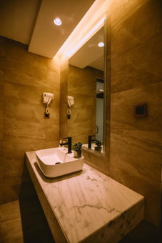 The Maximilian Hotel, Alicia, Philippines