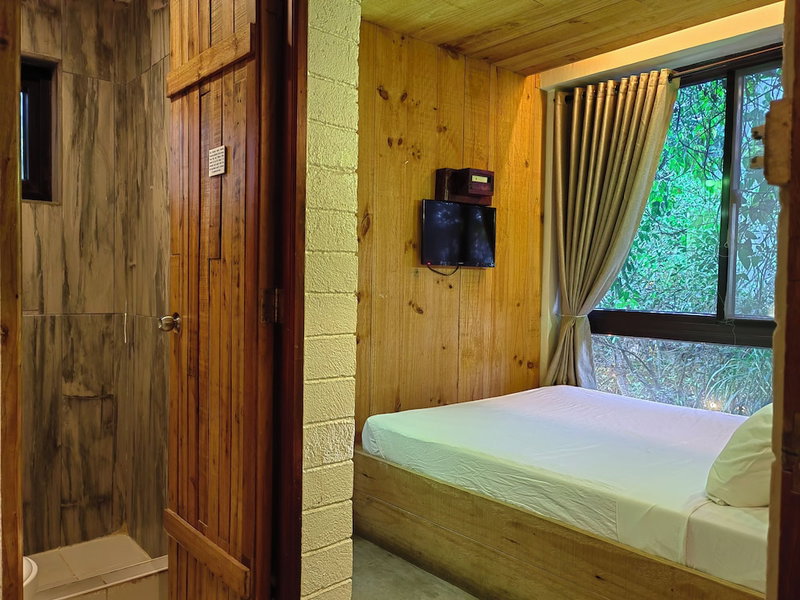 Cabins by Eco Hotels, Patuto, Philippines