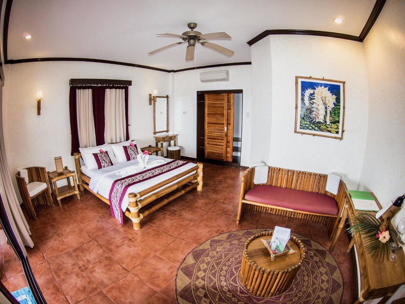 Pura Vida Beach & Dive Resort, Dumaguete, Philippines