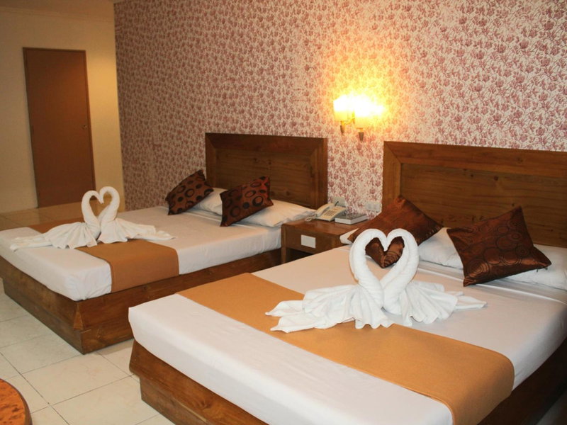 Rosas Garden Hotel, Paco, Philippines