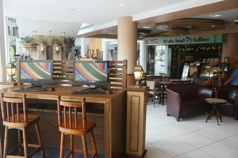 Hotel Supreme Convention Plaza, Baguio, Philippines