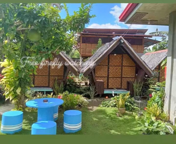 LHOYJEAN Garden Hostel, Loboc, Philippines