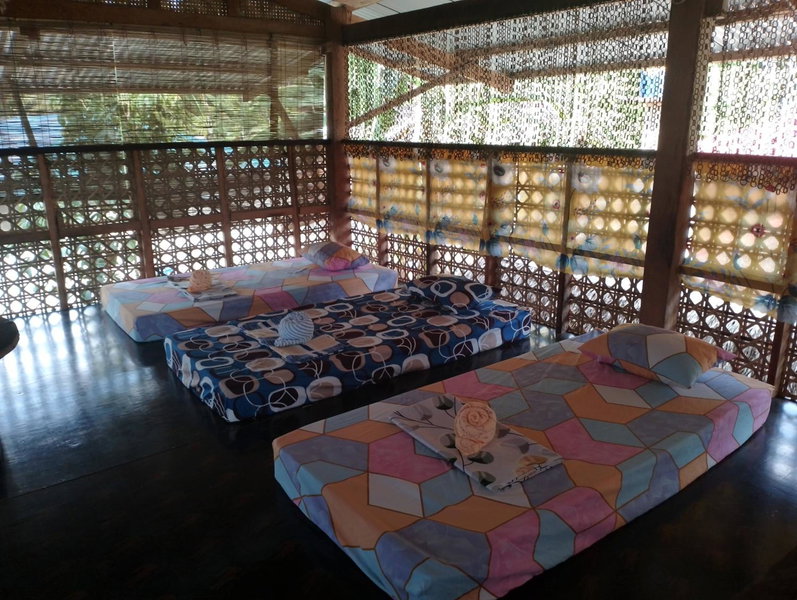 LHOYJEAN Garden Hostel, Loboc, Philippines