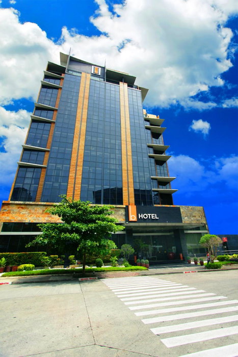 The B Hotel Alabang, Banco Filipino Homes, Filipinas