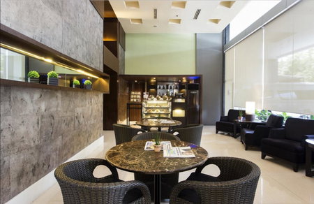 The B Hotel Alabang, Banco Filipino Homes, Filipinas