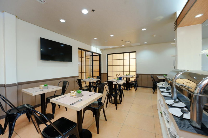 Microtel by Wyndham Davao, Davao City, Philippines