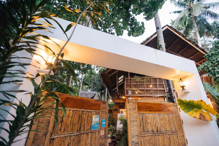 Higala Hostel Siargao, General Luna, Philippines