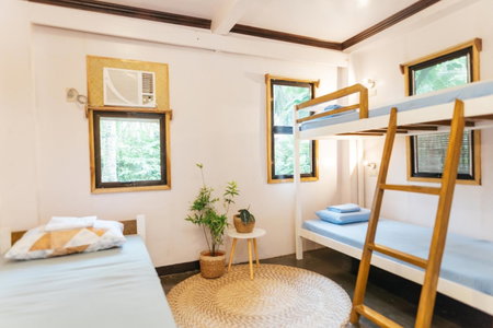 Higala Hostel Siargao, General Luna, Philippines