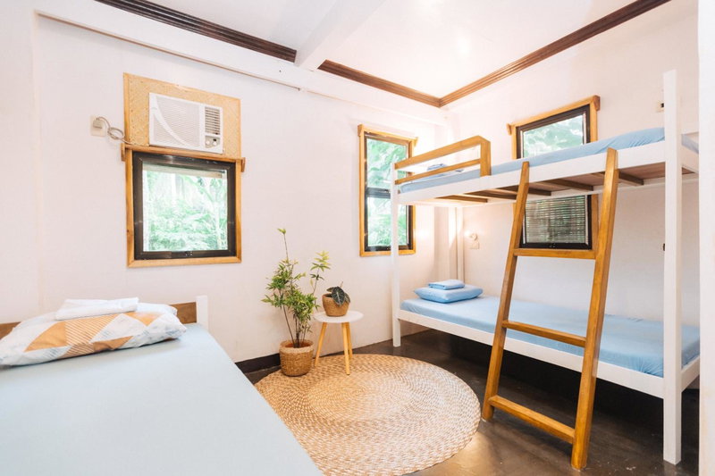 Higala Hostel Siargao, General Luna, Philippines