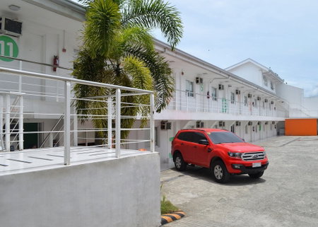 Islands Stay Hotels - Mactan, Lapu-Lapu City, Philippines