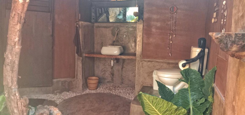 Herbs Guest House and Restaurant near the Sea, Guihulngan, Philippines