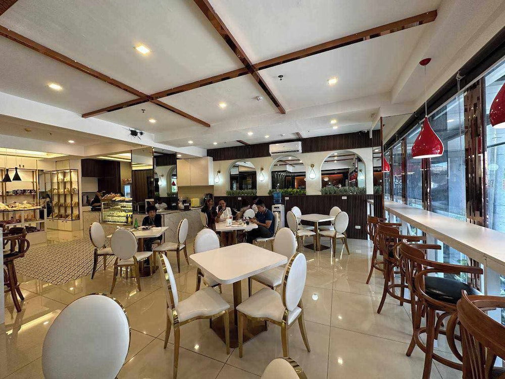 Hotel · Northpointe Residences, Bagong Pagasa
