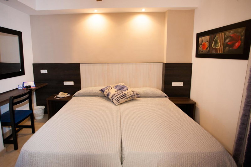 Hotel Kilimanjaro, Llucmajor, Spain