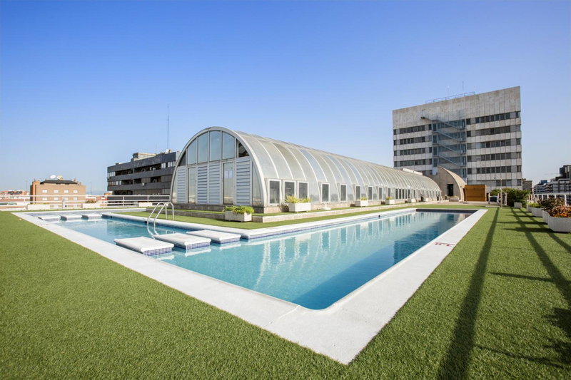 Pierre & Vacances Apartamentos Edificio Eurobuilding 2, Tetuan de las Victorias, Spain