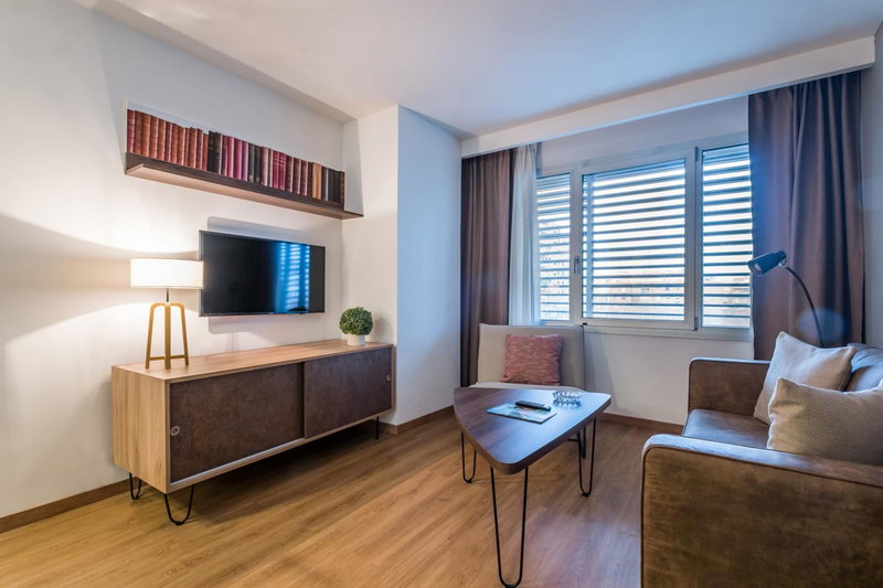 Pierre & Vacances Apartamentos Edificio Eurobuilding 2, Tetuan de las Victorias, Spain