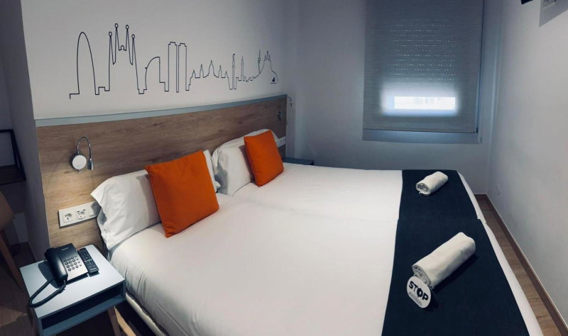 Hostal Sans, Sants, Spain