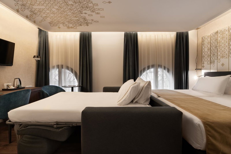 Áurea Palacio de Correos by Eurostars Hotel Company, Logrono, Spain