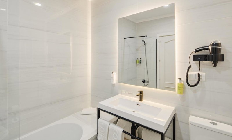 Sercotel Las Casas de los Mercaderes, Sevilla, Spain