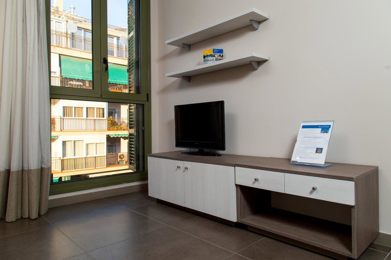 Pierre & Vacances Barcelona Sants, Sants - Badal, Spain
