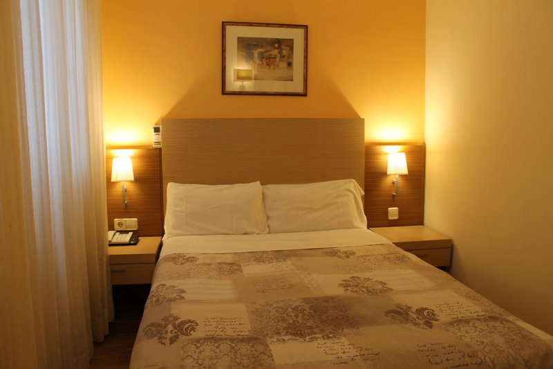 Hotel Mirador Puerta del Sol, Madrid Centro, Spain