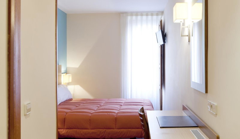 Hotel Mirador Puerta del Sol, Madrid Centro, Spain