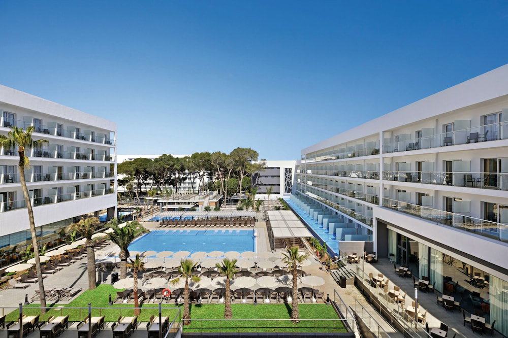 Hotel · Hotel Riu Playa Park - 0'0 All Inclusive, Palma