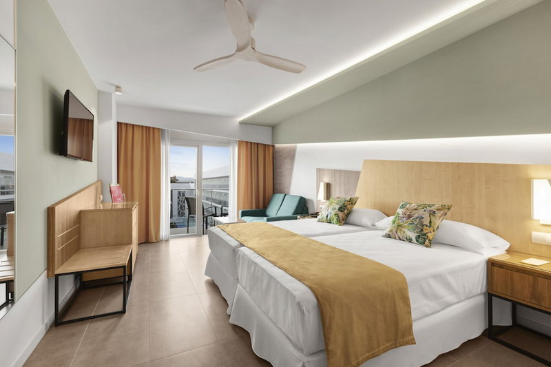 Hotel Riu Playa Park - 0'0 All Inclusive, Palma, Spain