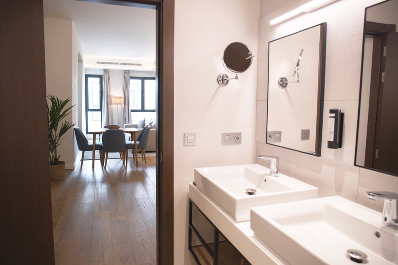 nQn Aparts & Suites Sevilla, Sevilla, Spain