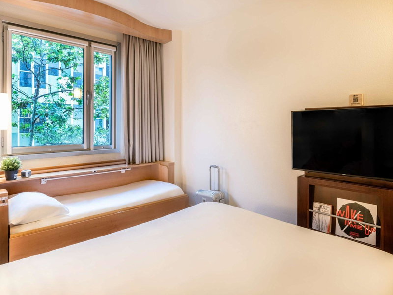 Ibis Barcelona Plaza Glòries 22@, el Poblenou, Spain