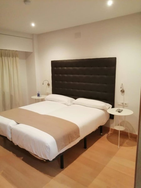 Estudiotel Alicante, Alicante, Spain