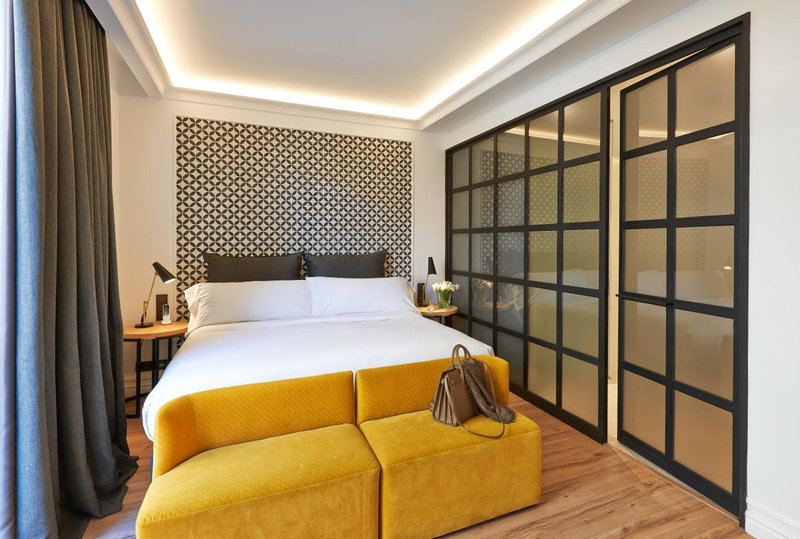 Serras Barcelona, Sant Pere, Santa Caterina i La Ribera, Spain