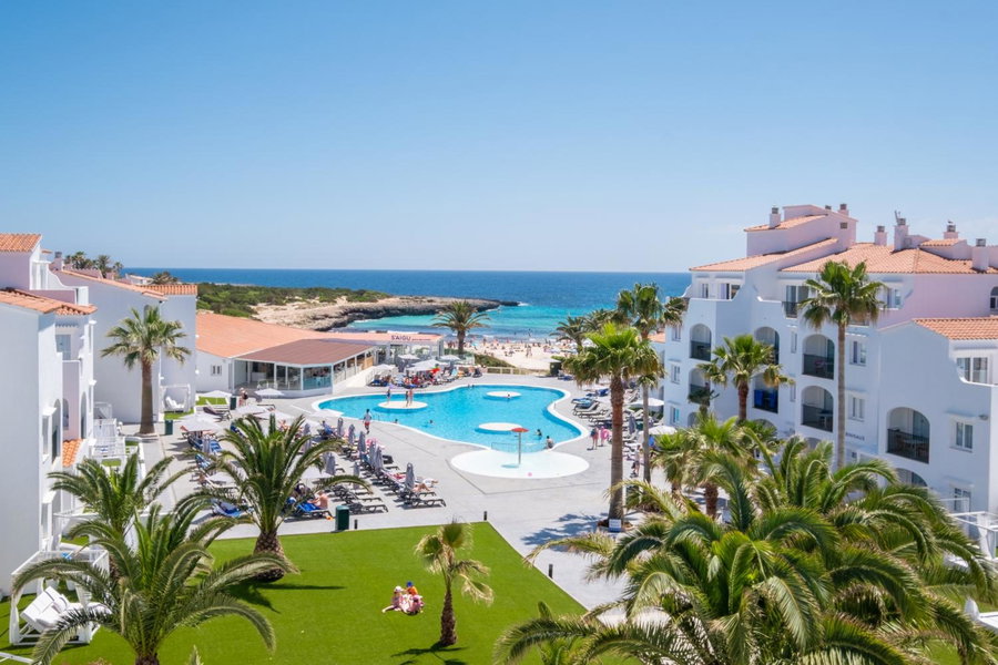 FERGUS Style Carema Beach, Ciutadella, Spain