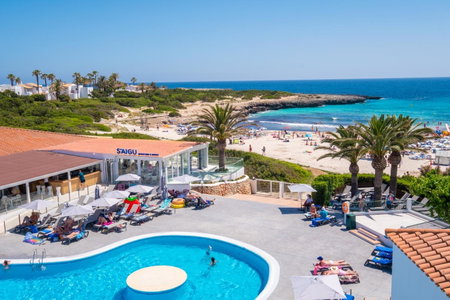 FERGUS Style Carema Beach, Ciutadella, Spain