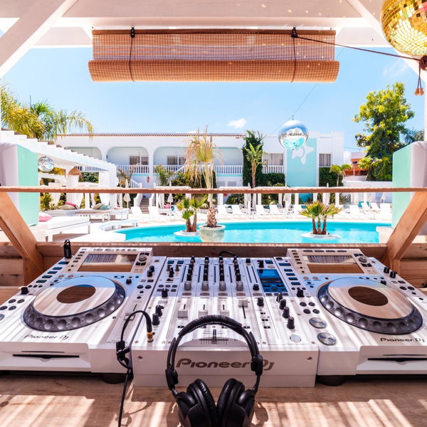 ENDLSS BEACH & DISCO HOTEL IBIZA Adults Only, Sant Antoni de Portmany, Spain