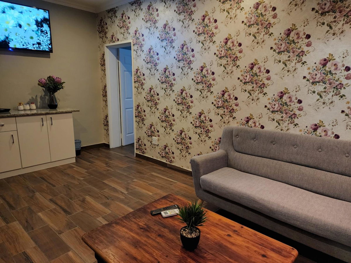 Hotel · The Honeycomb 2, Kimberley