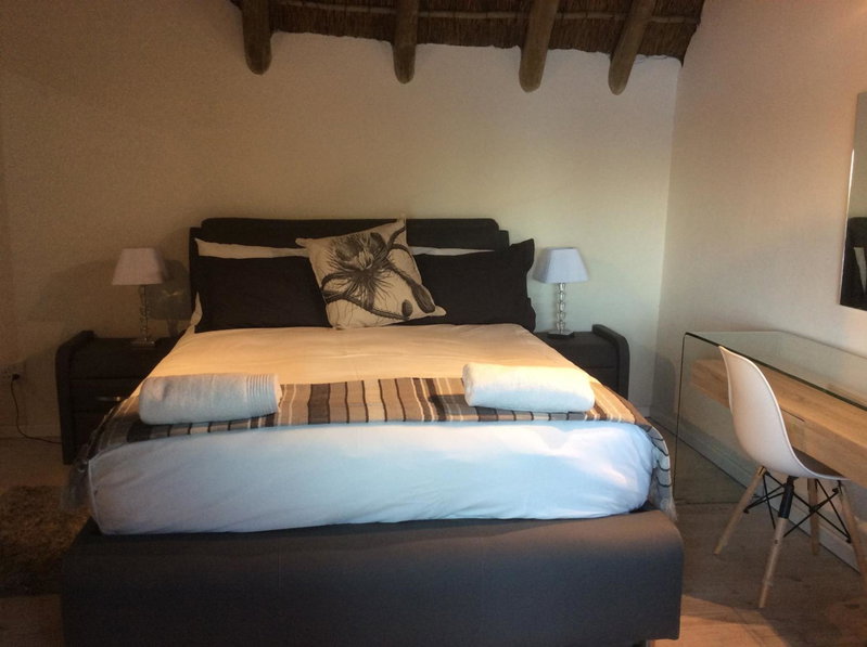 Cozy Kosmos, Brits, South Africa