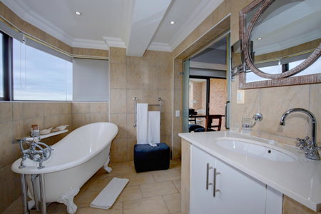 African Oceans Manor on the Beach, Mossel Bay, South Africa