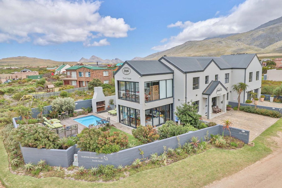 Stay At Friends, Bettyʼs Bay, South Africa