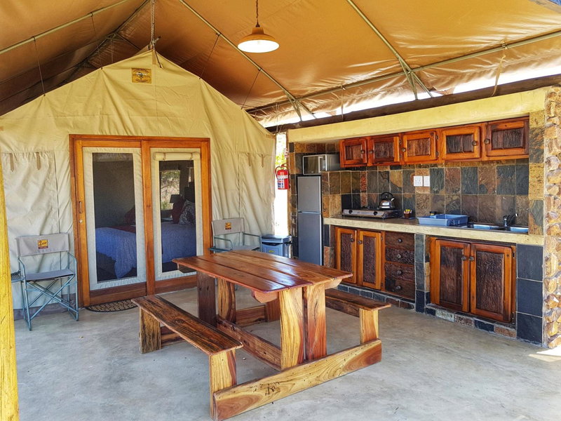 OuKlip Game Lodge, Klipdrift, South Africa